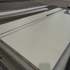 Cửa Gỗ Phủ Carbon Tại Phú Châu - Thủ Đức