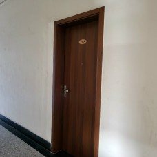 Cửa Nhựa Composite Chất Lượng Giá Tốt Tại Linh Xuân - Thủ Đức