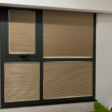 Lắp đặt vách ngăn rèm tổ ong tại Dĩ An