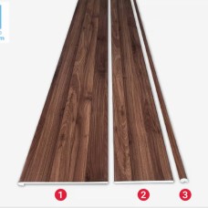 Mặt bậc cầu thang nhựa giả gỗ chất lượng tại Dĩ An