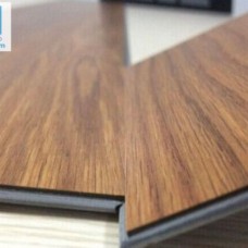 Sàn nhựa hèm khóa giá tốt tại Dĩ An - Bình Dương