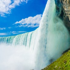 Thi Công Tranh Dán Tường Tại Linh Đông Linh Tây Linh Chiểu