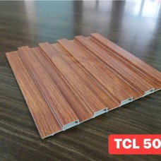 Tấm ốp lam sóng nhựa giả gỗ tại Dĩ An