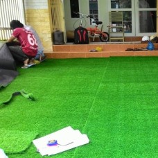 Thảm cỏ giá rẻ ở Làng Đại Học