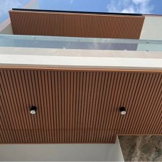 Thi công lam sóng gỗ nhựa chuyên nghiệp tại Tân Uyên