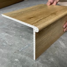 Thi công mặt bậc cầu thang nhựa tại Linh Chiểu - Thủ Đức 