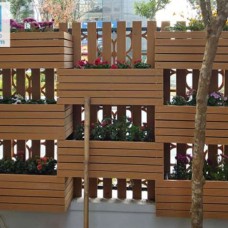 Thi công thanh đa năng gỗ nhựa chuyên nghiệp tại Thuận An