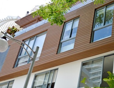 GỖ NHỰA NGOÀI TRỜI 