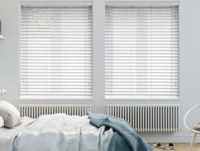Kinh Nghiệm Sử Dụng Màn Sáo Nhôm Để Trang Trí Không Gian Cửa Sổ